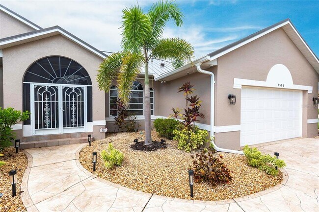 Building Photo - 1503 Suzi St