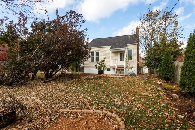 Building Photo - 7716 Lovella Ave