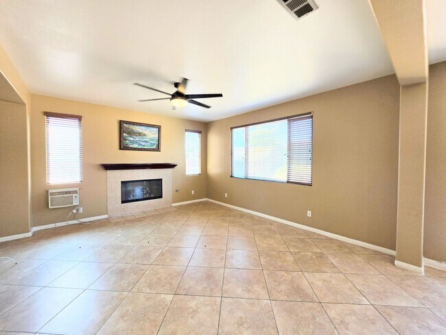 Building Photo - 30040 Cheveley Park St