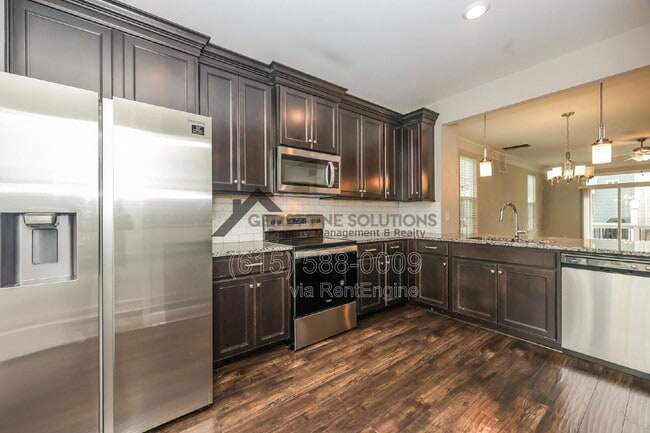 Building Photo - 345 Kara Ln