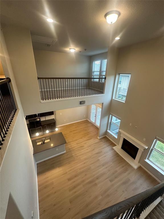 Building Photo - 7211 Ray Charles Dr