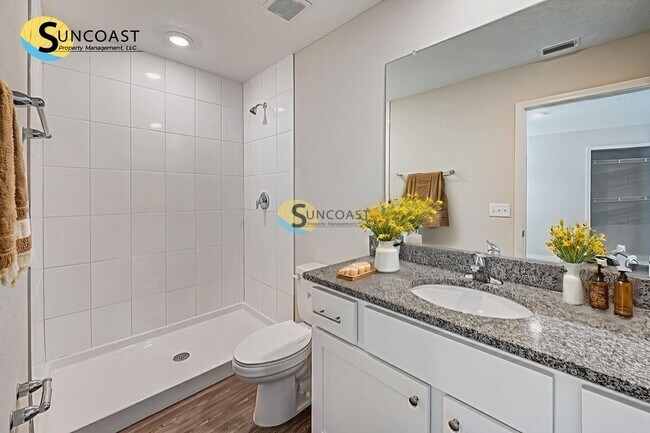 Building Photo - 9540 Hood Rd