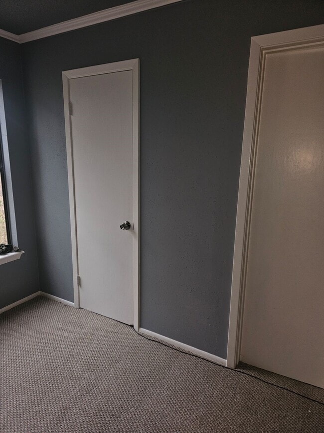 Building Photo - 78 Villa Way