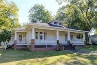 Building Photo - Bully Belle Properties