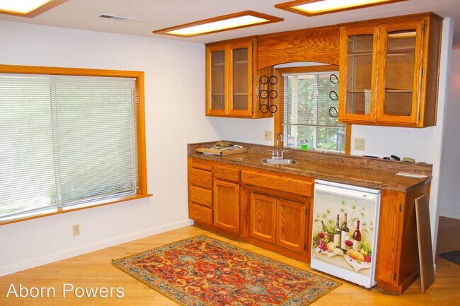 Building Photo - 3 br, 2 bath House - 4300 Canyon Valley Road