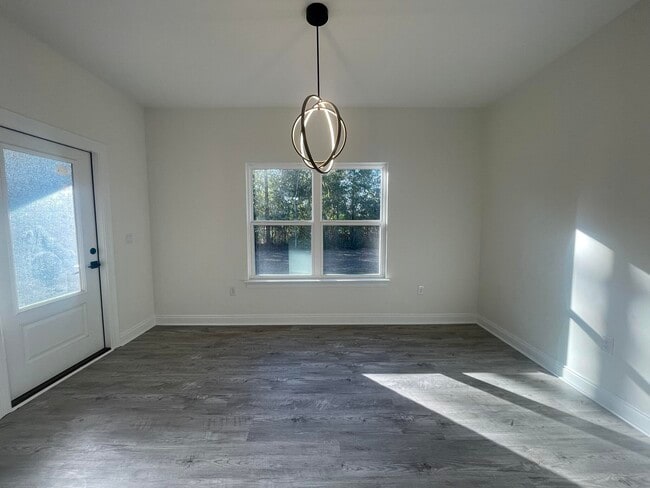 Building Photo - 5448 Jenee Ct