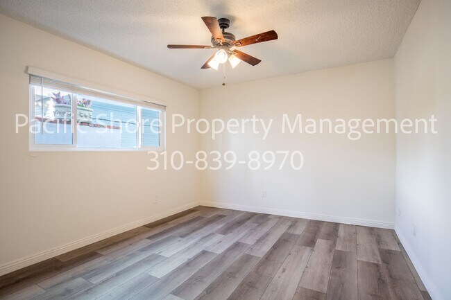 Building Photo - 24 27th Pl
