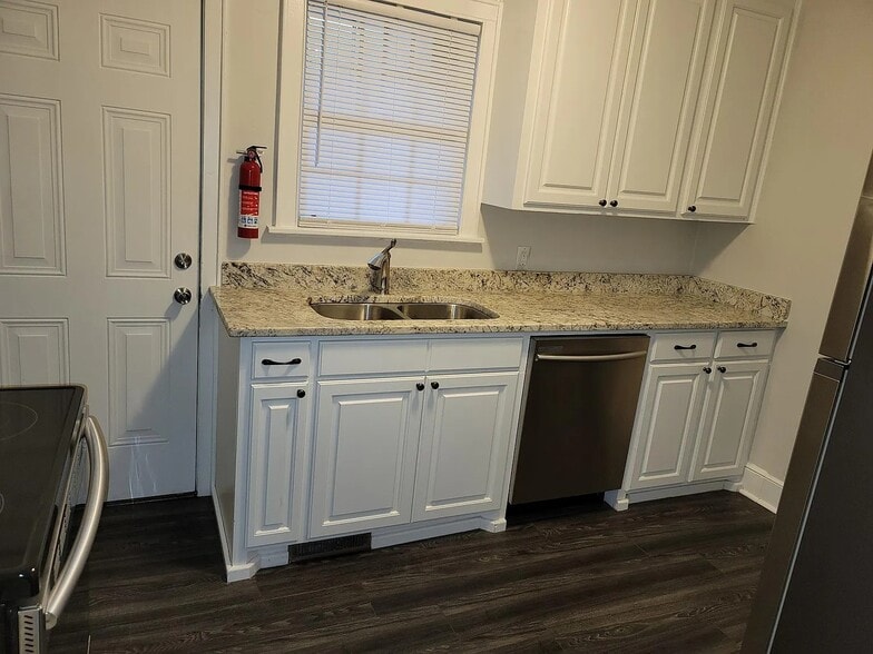 Building Photo - 312 S Woodrow St