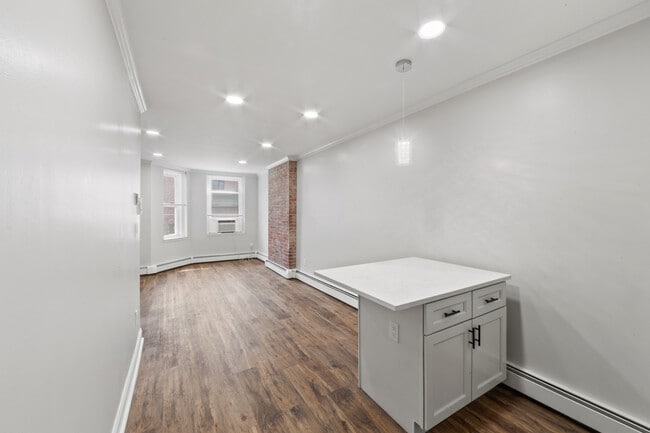 Building Photo - 3027-35 John F. Kennedy Blvd