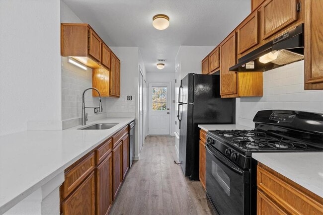 Building Photo - 1312 Zephyr Ln
