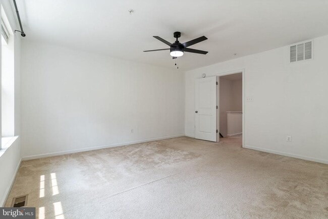 Building Photo - 23048 Mountain Laurel Ln