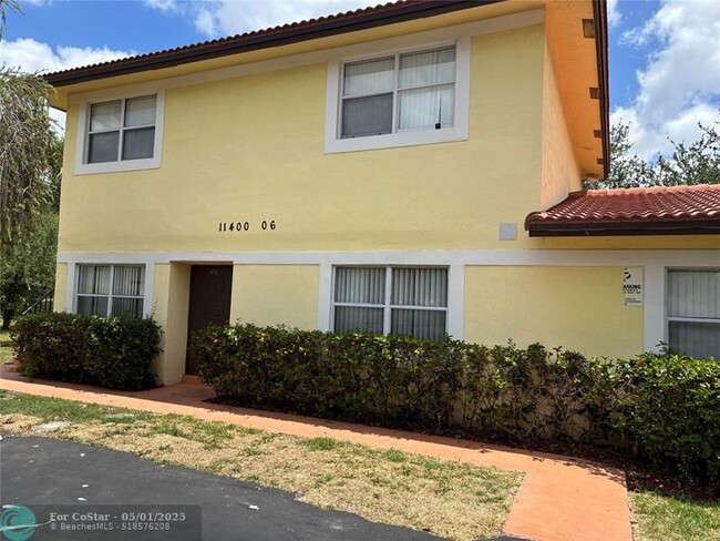 Building Photo - 11400 NW 45th St
