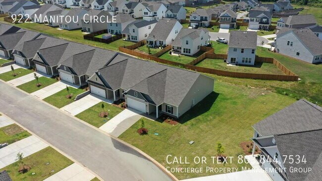 Building Photo - 922 Manitou Cir