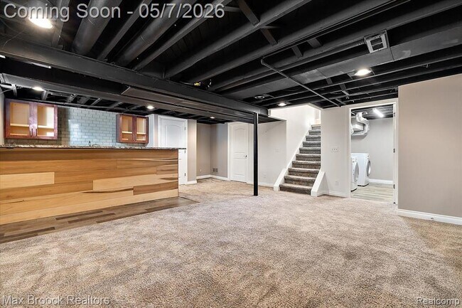 Building Photo - 912 Woodsboro Dr
