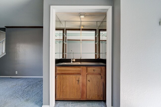 Building Photo - Cozy 2x1.5 Apartment in Oklahoma City loca...