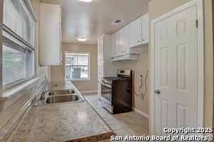 Building Photo - 211 Green Meadow Blvd