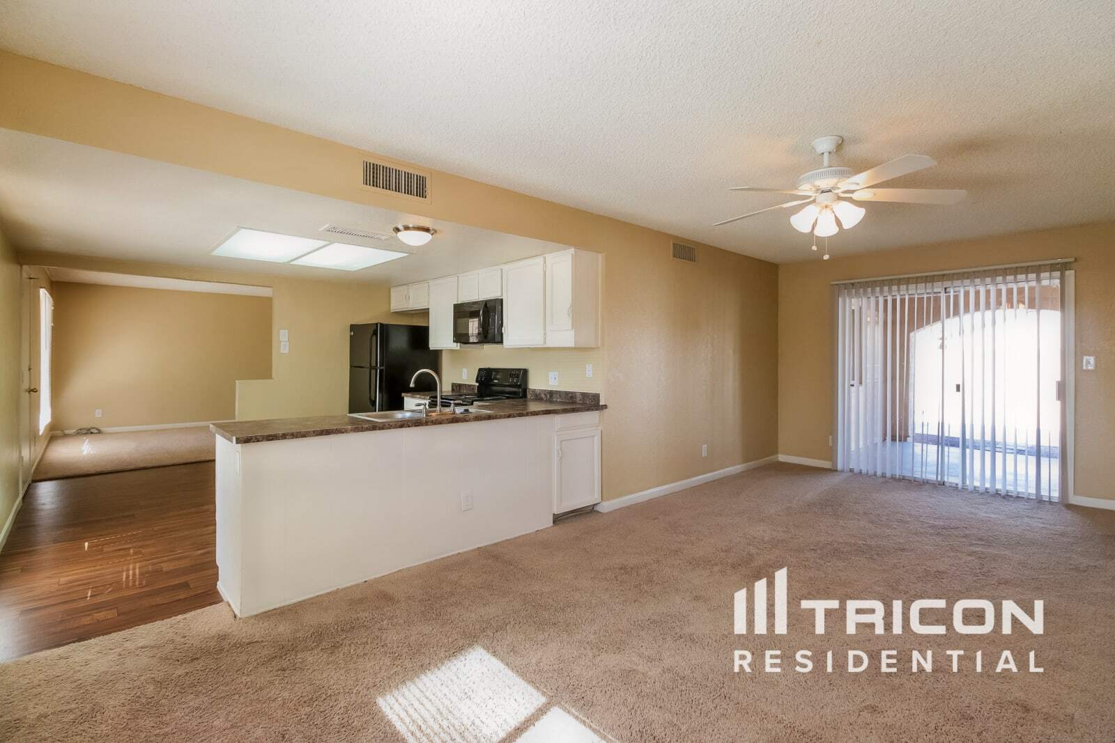 Building Photo - 8948 W Heatherbrae Dr