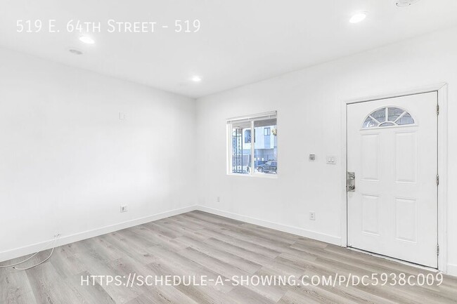 Building Photo - 519 E 64th St