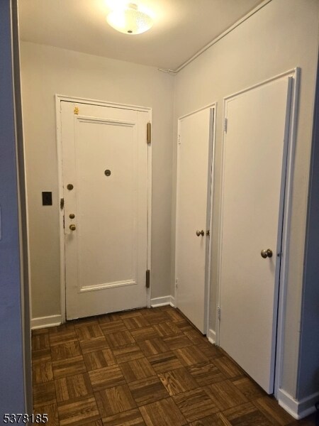 Building Photo - 5 Roosevelt Pl