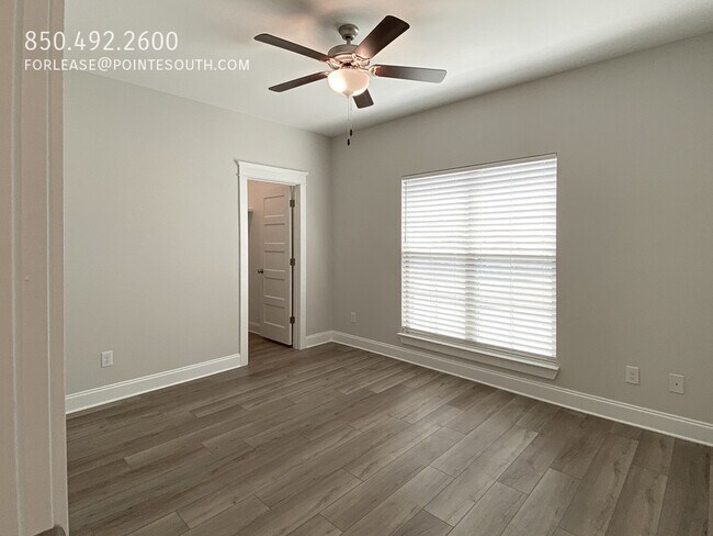 Building Photo - 12223 Eagle Dr