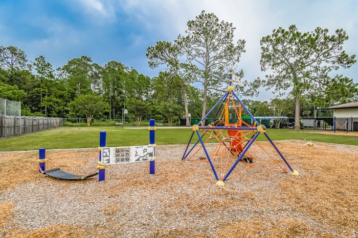 Building Photo - 6019 Verdes Rd