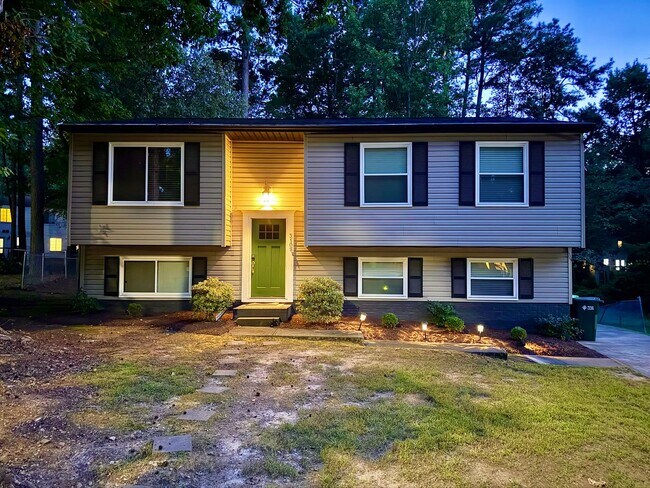 Building Photo - 3109 Henslowe Dr