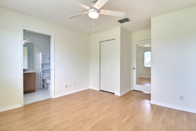 Building Photo - 7309 Smithbrooke Dr