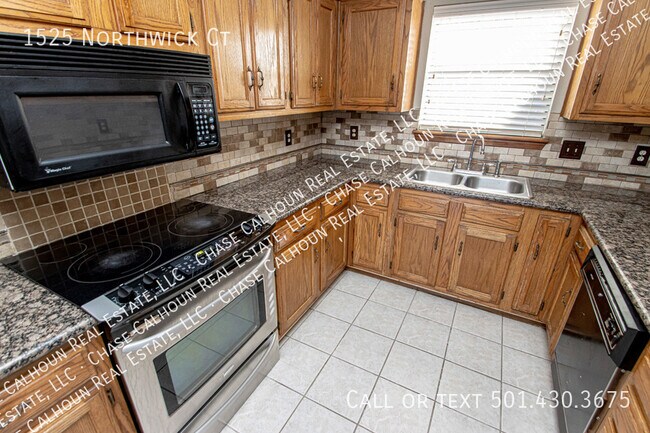Building Photo - 1525 Northwick Ct