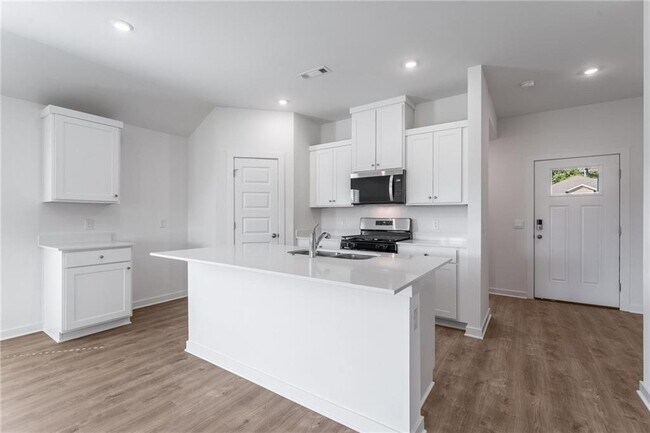 Building Photo - 540 Arizona St