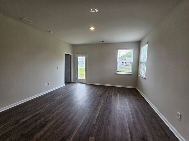 Building Photo - Pet Friendly - New Construction Home