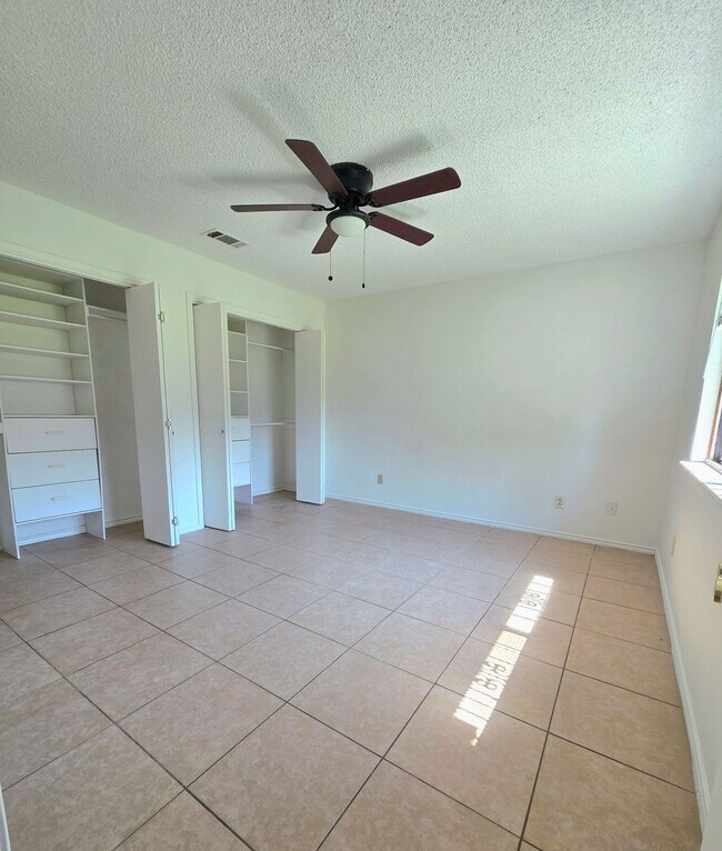 Building Photo - NEW IN MANAGEMENT - HALF OFF THE FIRST MONTH