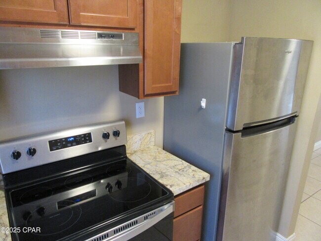 Building Photo - 1410 New York Ave