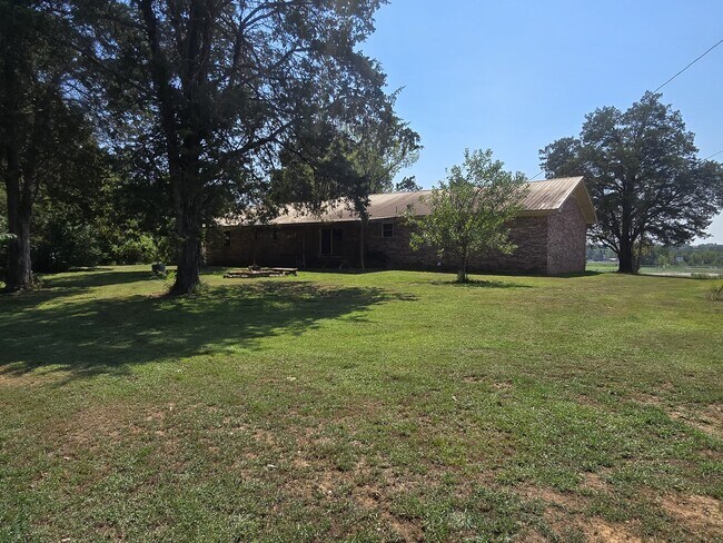 Building Photo - 24126 AR-164