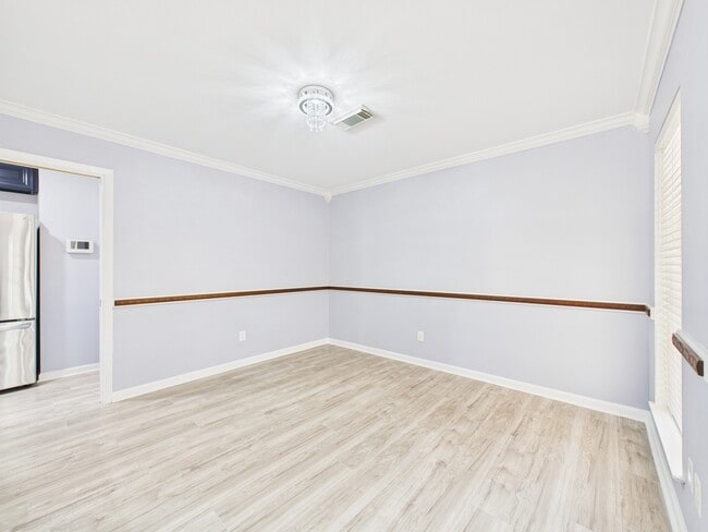 Building Photo - 10915 Sagedowne Ln