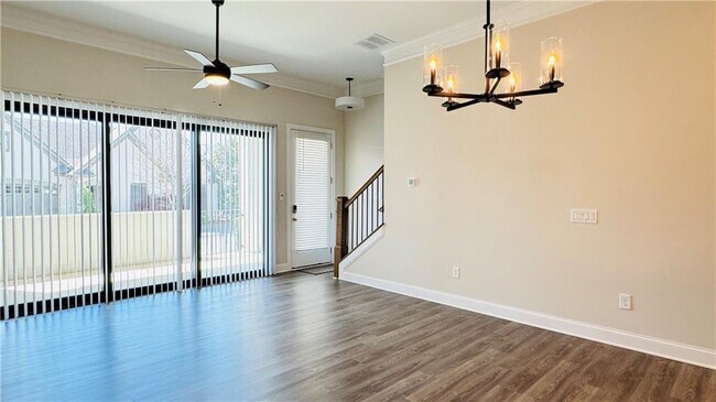 Building Photo - 201 Prairie Ln