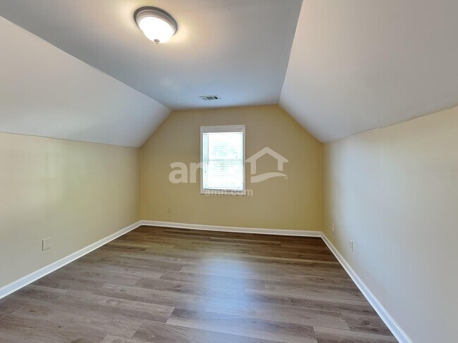 Building Photo - 5701 Rutland Cir