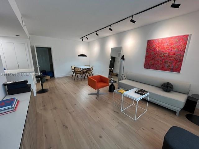 Building Photo - 50 Menores Ave