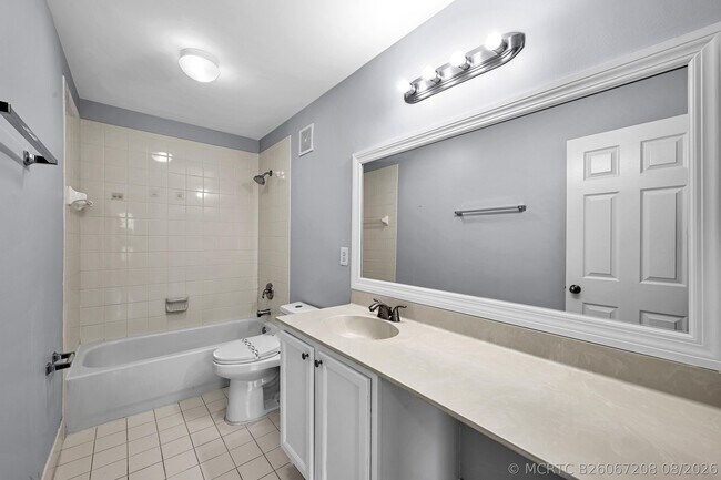 Building Photo - 8658 S Southgate Shores Cir
