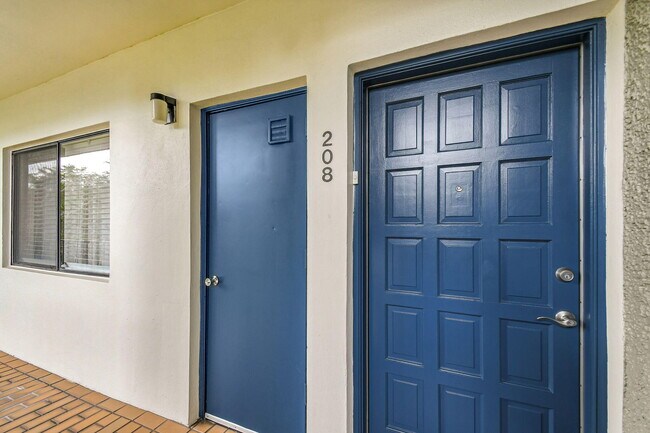 Building Photo - 4822 Esedra Ct