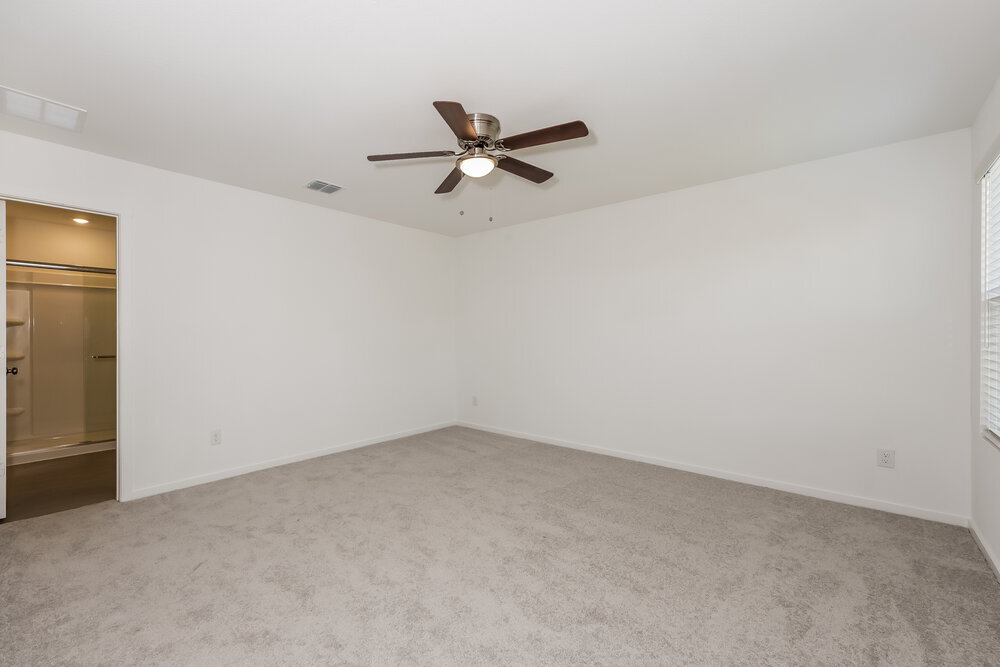 Building Photo - 110 Willow Wy