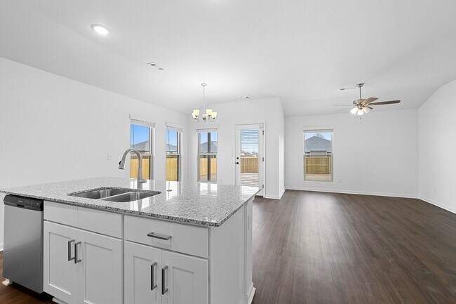 Building Photo - PROMOTION: $1299/MO OFF RENT FOR THE FIRST 3 MONTHS!!