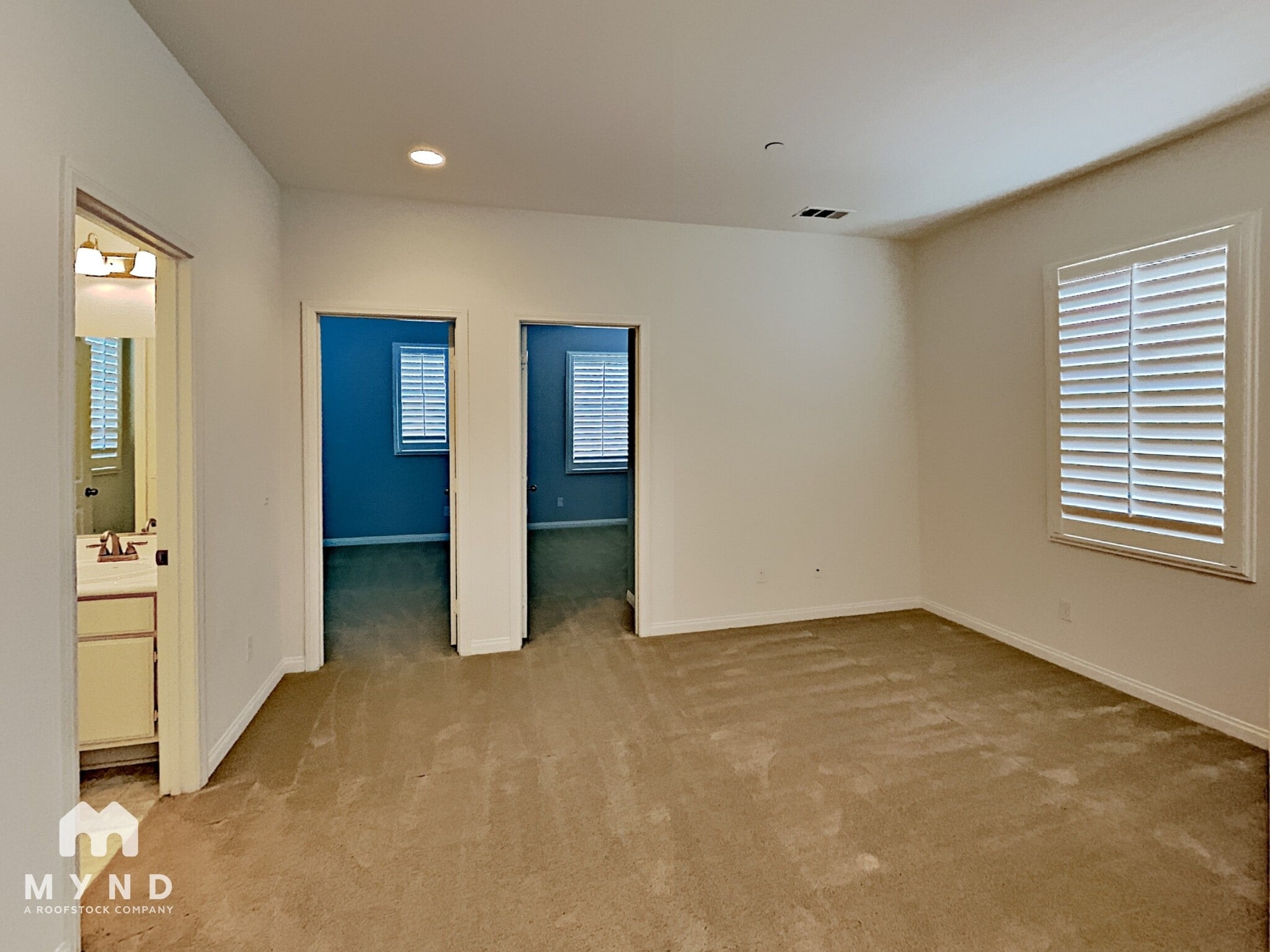 Building Photo - 1529 Bath Ave