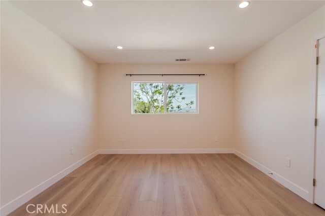 Building Photo - 10425 Pinyon Ave