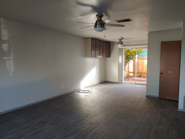 Building Photo - Now Leasing – Beautiful 3 Bedroom Townhome...