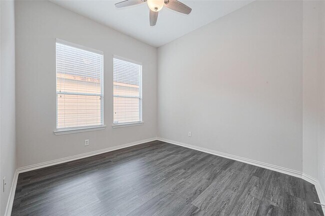 Building Photo - 14423 Bush Sage Dr