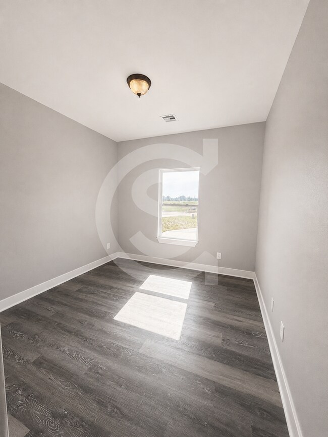 Building Photo - 1601 Al Ortalani Wy