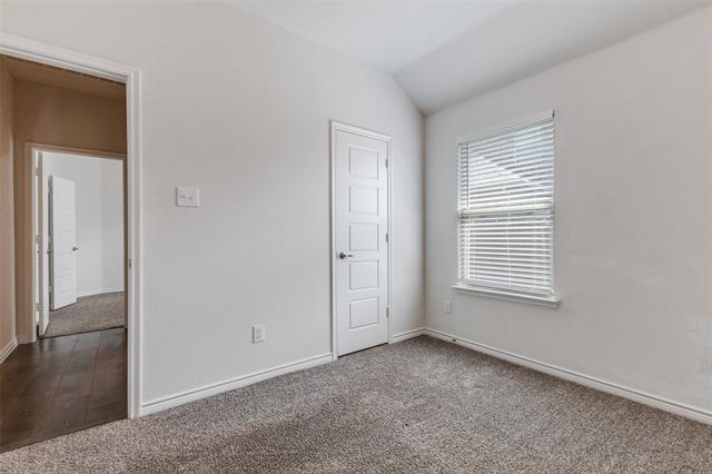 Building Photo - 246 Virginia Ct