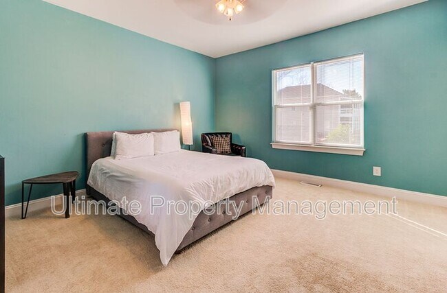 Building Photo - 618 S 3rd St