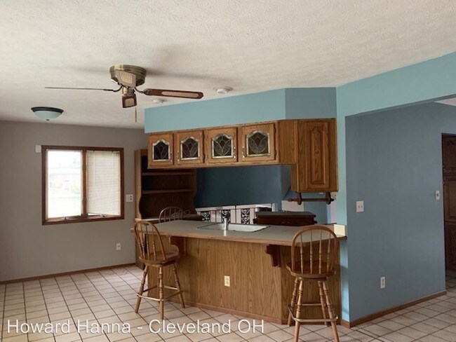 Building Photo - 3 br, 2 bath House - 3801 Stary Drive