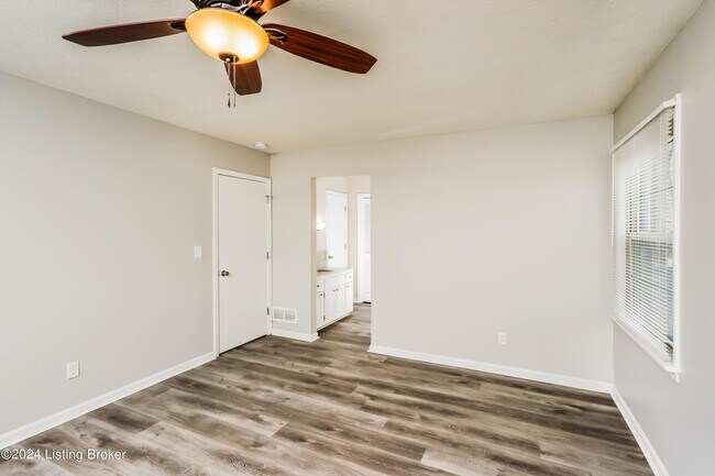 Building Photo - 1222 Constitution Dr